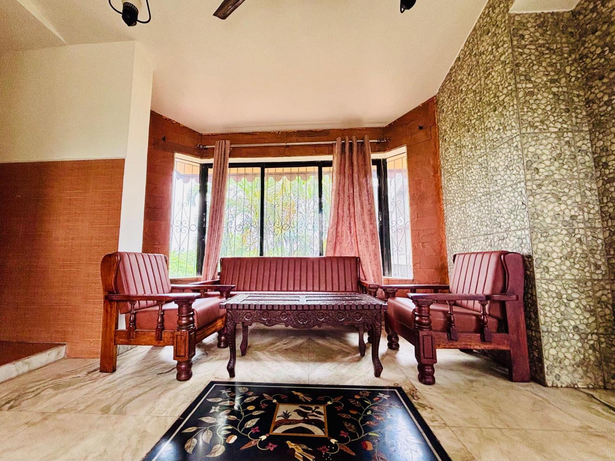 Bailey'S Castle Villa Лонавала Экстерьер фото